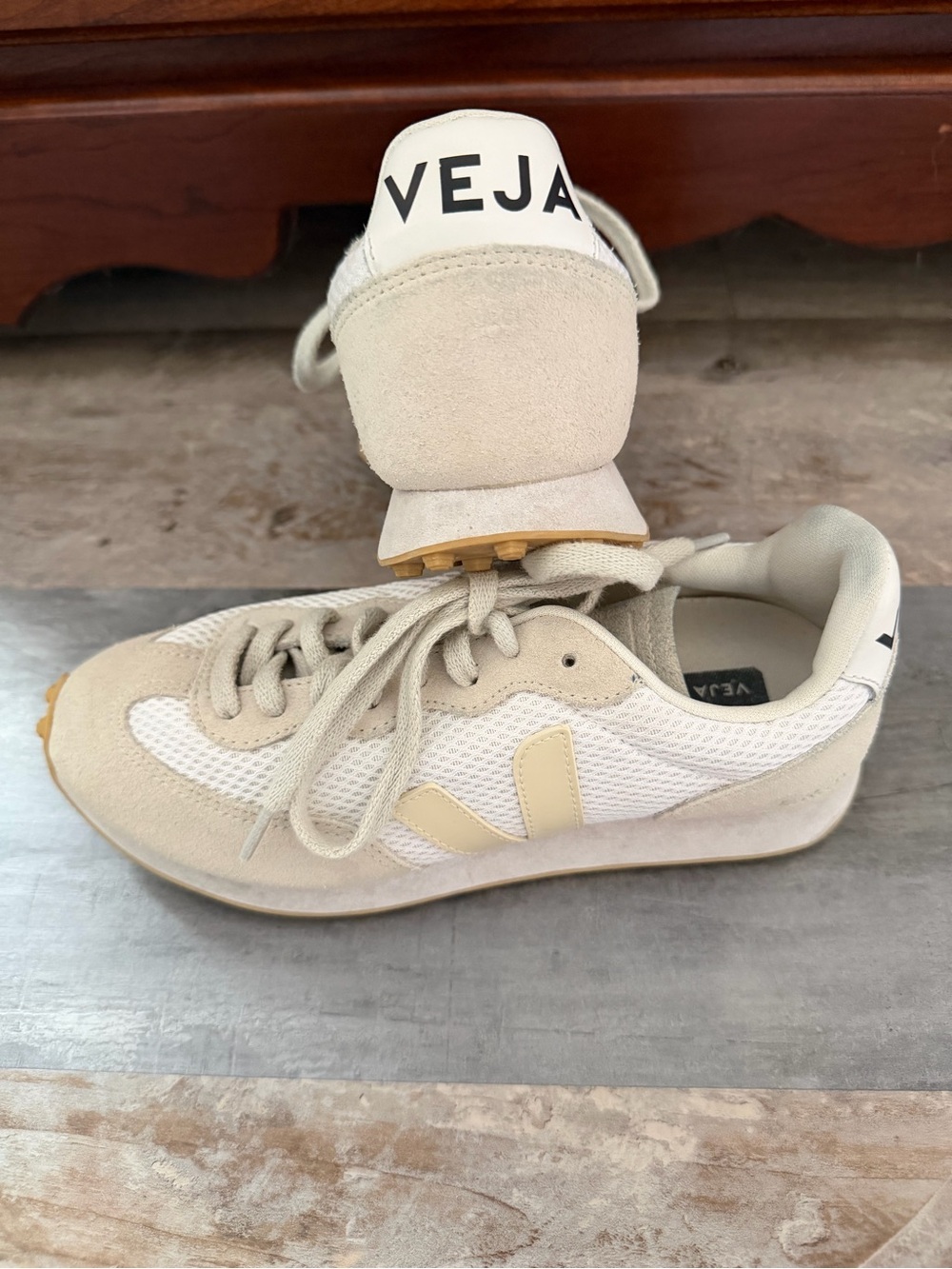 Veja Women's Cream & White Retro Runner Sneakers